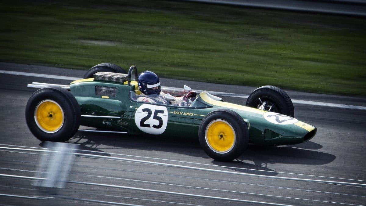 fast,  speed,  racing,  speedway,  racing car,  racer,  race track,  motor sport,  racetrack,  formula 1,  f1,  auto racing,  fast,  speed,  racing,  racing,  racing car,  racing car,  formula 1,  formula 1,  formula 1,  formula 1,  formula 1 via Pixabay