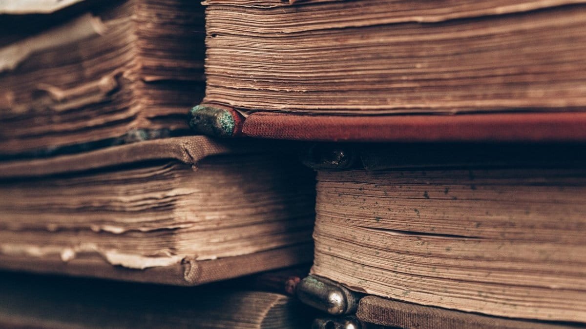 books,  old,  antique,  literature,  library,  wisdom,  paper,  study,  brown book,  brown paper,  books,  books,  literature,  library,  library,  library,  library,  wisdom,  wisdom,  paper,  paper,  paper,  study,  study,  study,  study,  study via Pixabay