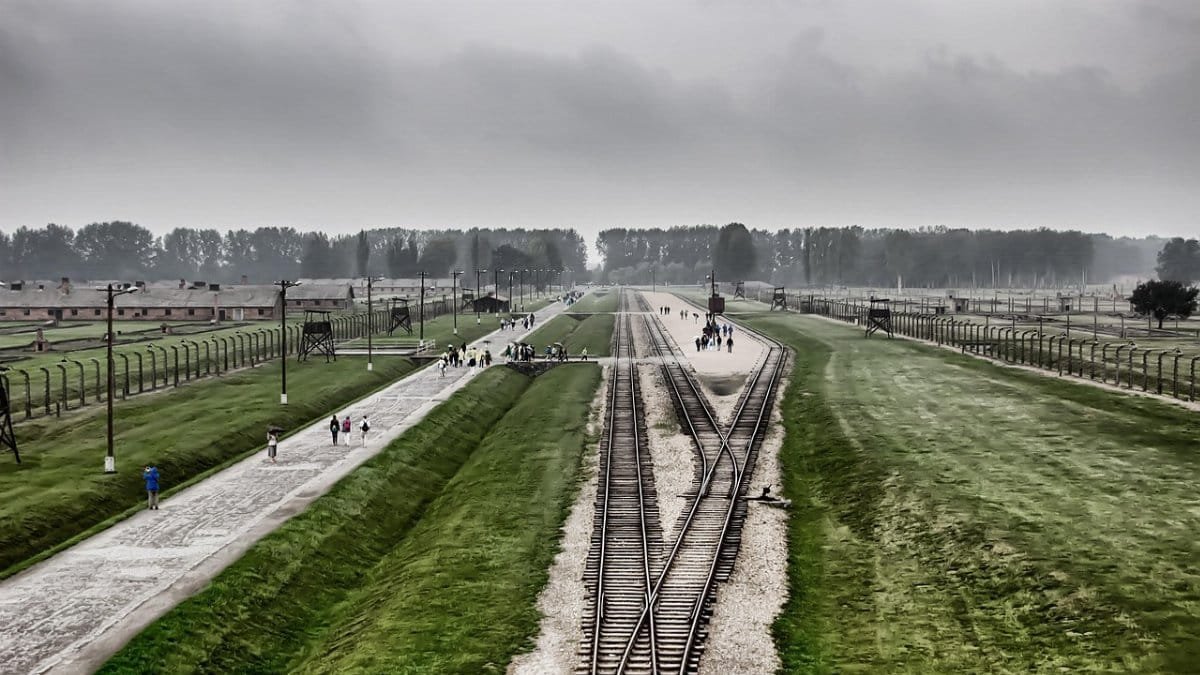 auschwitz 2, brezinka, enlightenment, poland, the holocaust, camp, museum, the jews, memorial, unesco, enlightenment, enlightenment, enlightenment, enlightenment, enlightenment via Pixabay