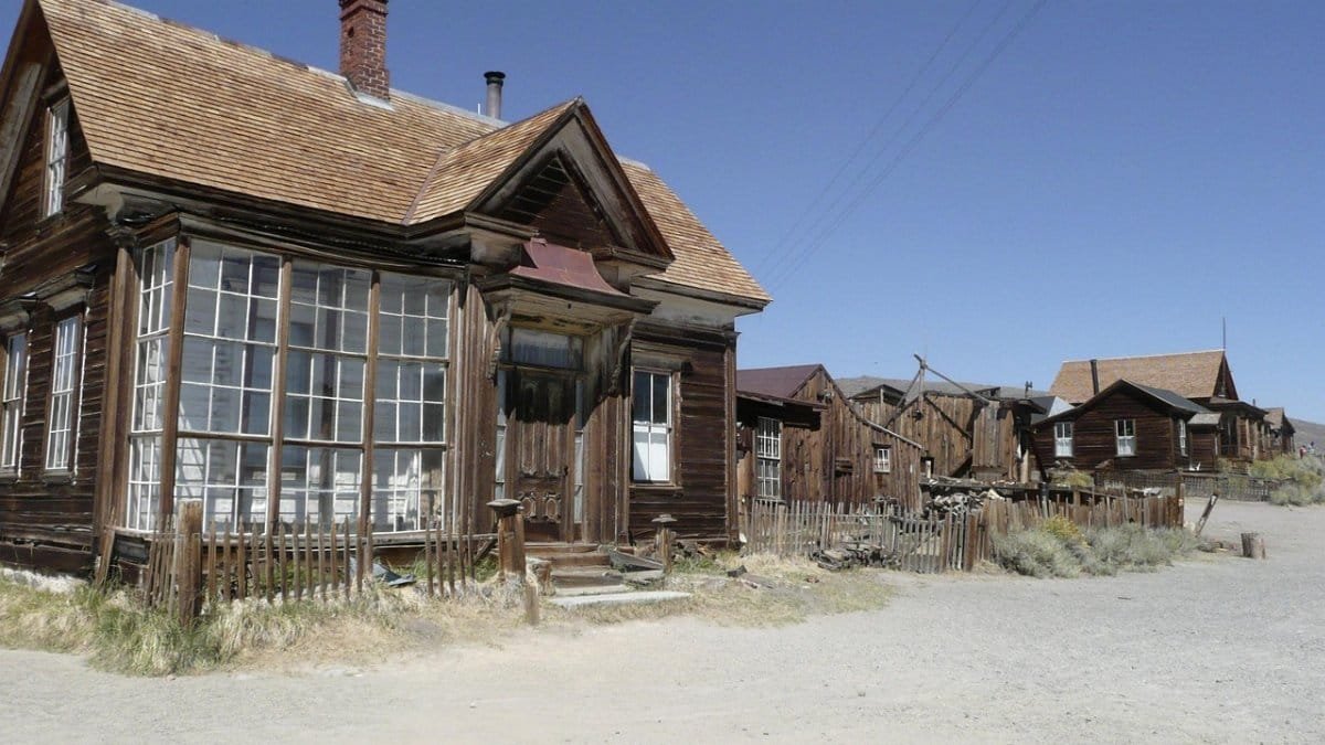 bodie, ghost town, california, usa, gold mine, mining, wooden, building, landscape, nature, desert, history, erosion, scenery, wild west romantic, ancient, antique, old, deserted, heritage, tourist attraction