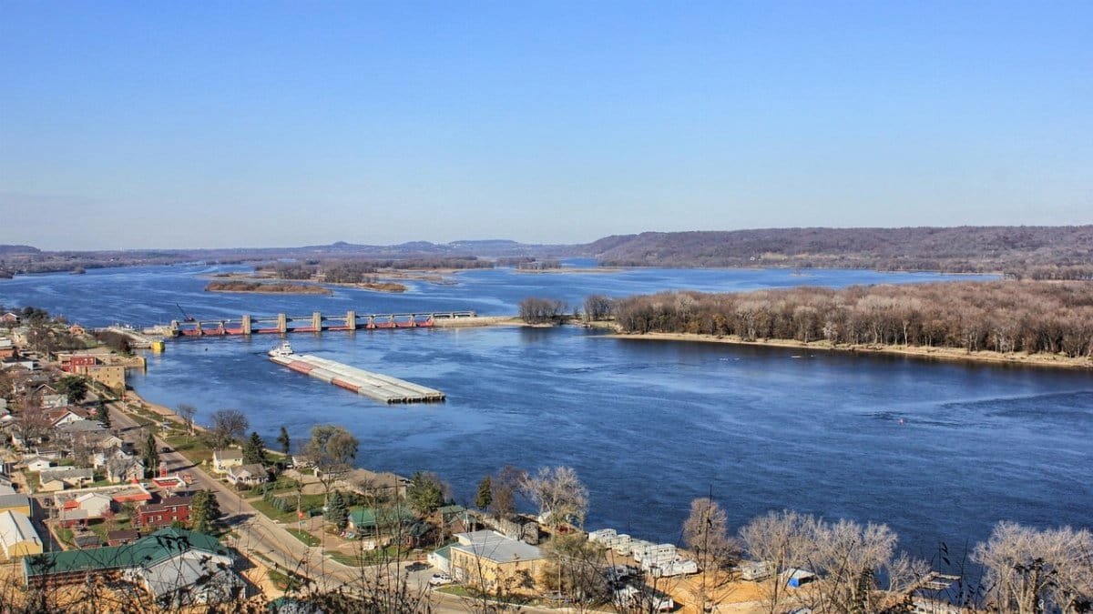 bellevue, iowa, city, town, buildings, shoreline, scenic, mississippi river, dam, architecture, outside, hdr, iowa, iowa, iowa, mississippi river, mississippi river, mississippi river, mississippi river, mississippi river