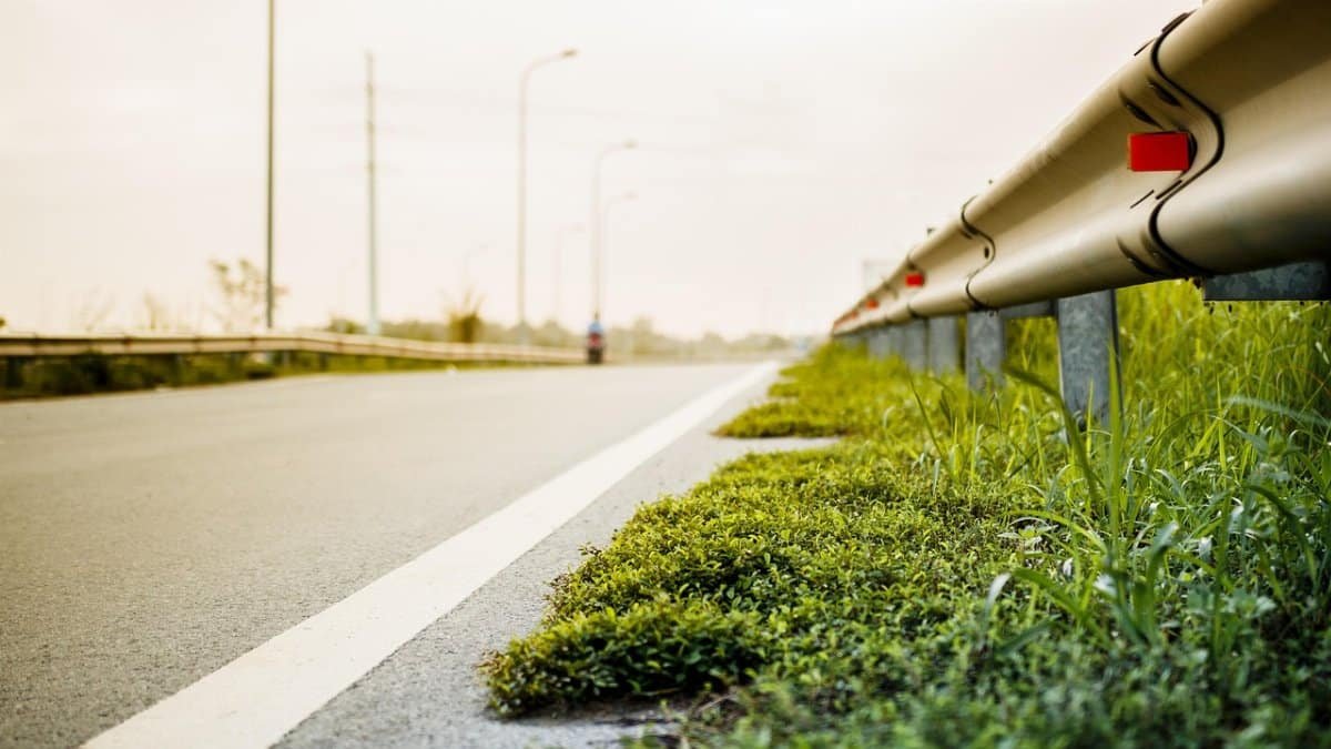 barrier, nature, blur, empty, grass, low, road, road side, street, urban