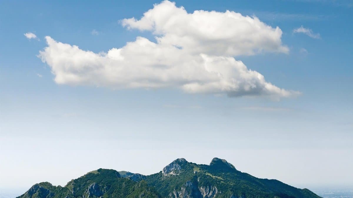 mountain,  cloud,  sky,  nature,  summit,  peak,  landscape,  mountain,  cloud,  cloud,  cloud,  cloud,  cloud,  sky,  sky