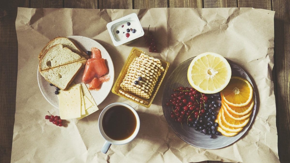 food, breakfast, coffee cup, nutrition, dish, delicious, useful, taste, plate, home, benefit, bread, healthy food, fruit, berries, waffles, nature, salmon, fish, coffee, yogurt, cup, currant, grapefruit, orange, blueberry, table, breakfast, nutrition, benefit, benefit, benefit, benefit, benefit, bread, bread, waffles, fish via Pixabay