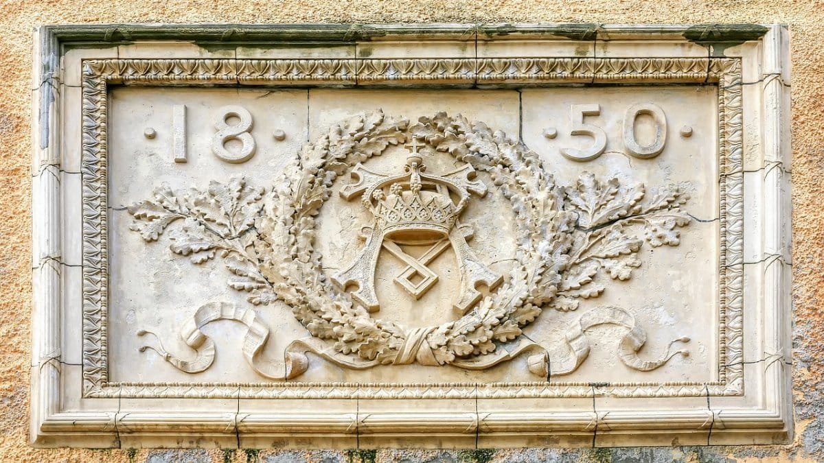 architecture,  seal,  royal,  king seal,  memorial stone,  founding,  old,  antique,  ruler,  marble,  piece,  ornament,  pay,  crown,  king,  officially,  oak leaves,  ribbon,  property,  wall,  frame,  king seal,  founding,  founding,  founding,  founding,  founding,  ruler,  piece,  piece,  piece,  crown,  crown,  crown,  crown,  crown,  officially
