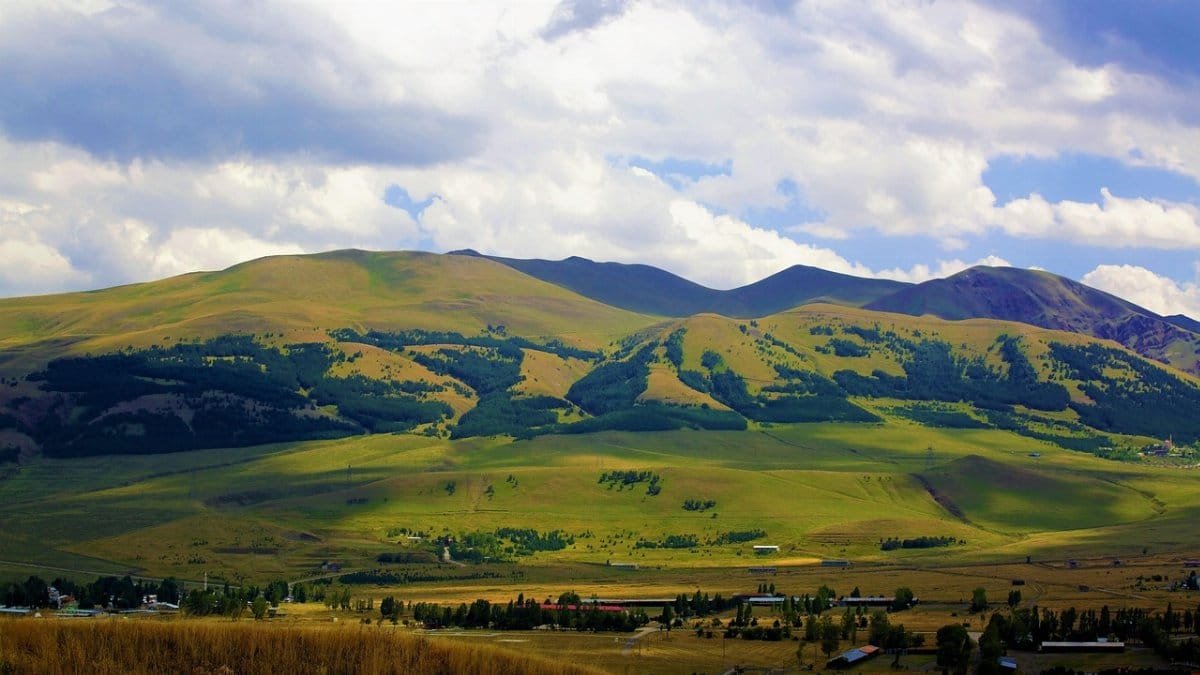 mountain, mountains, landscape, nature, clouds, rural, meadow, panorama, hills, forest, i'm sorry, mountain, i'm sorry, i'm sorry, i'm sorry, i'm sorry, i'm sorry