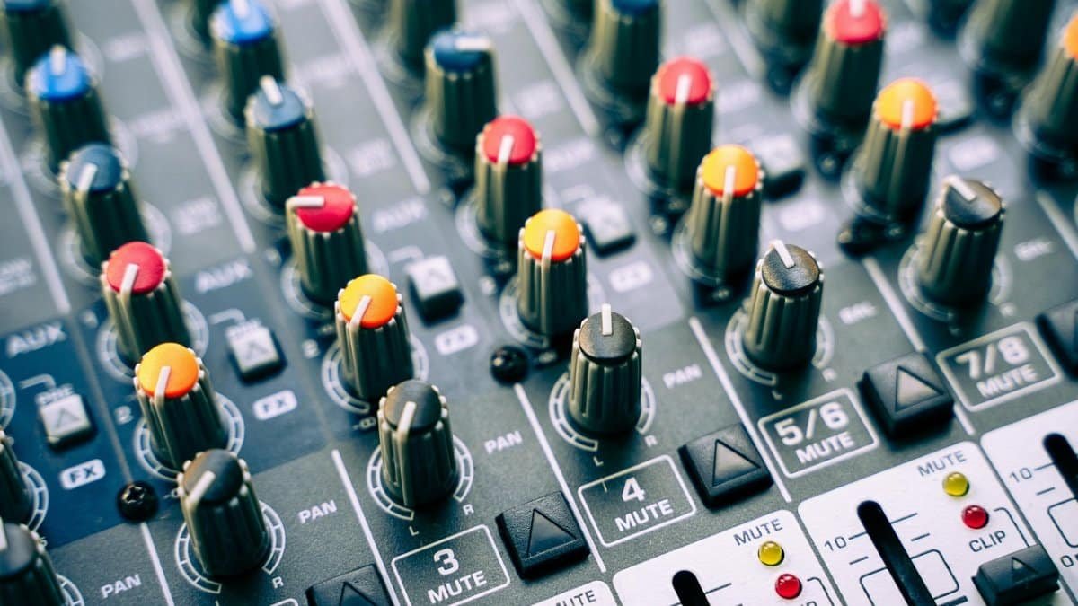 mixer, dj, music, controller, buttons, sound studio, audio, music studio, studio, sound, volume, sound mixer, entertainment, stereo, technology, recording, equipment, mix, sound system, mixer, music, music, music, music, audio, audio, audio, music studio, music studio, music studio, studio, studio, studio, studio, sound, sound, sound, sound, sound, recording