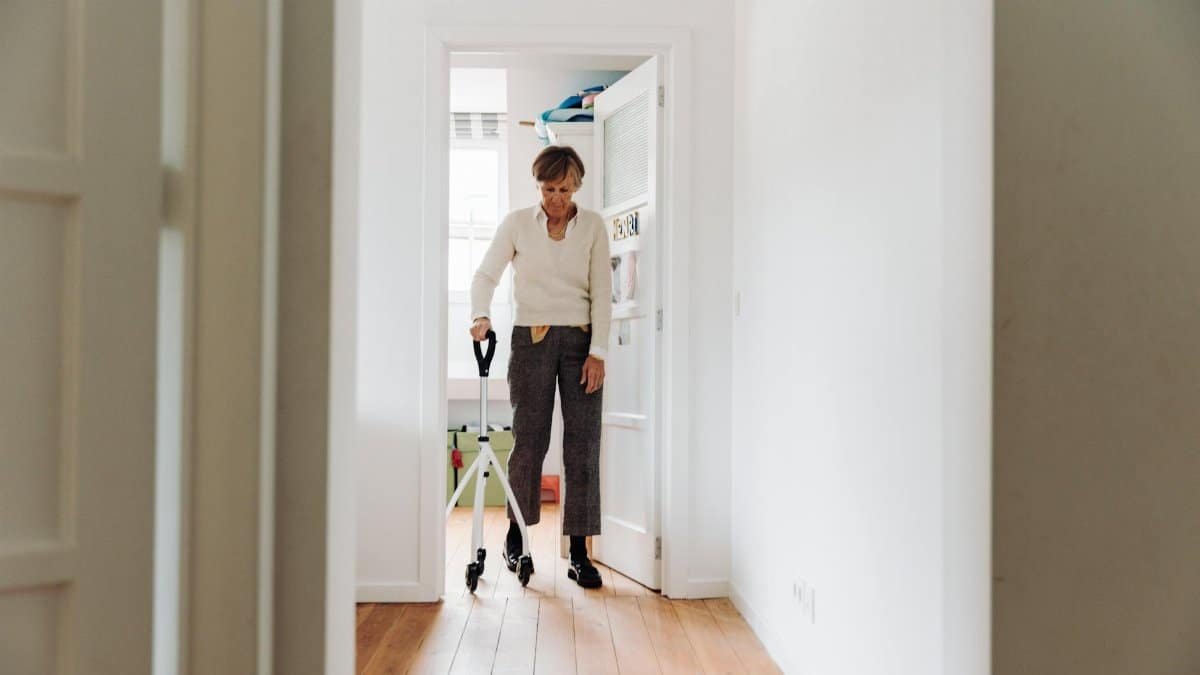 Free stock photo of rollator