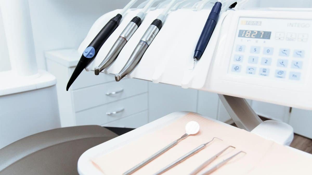 Clean and professional dental office setup with tools ready for patient treatment.