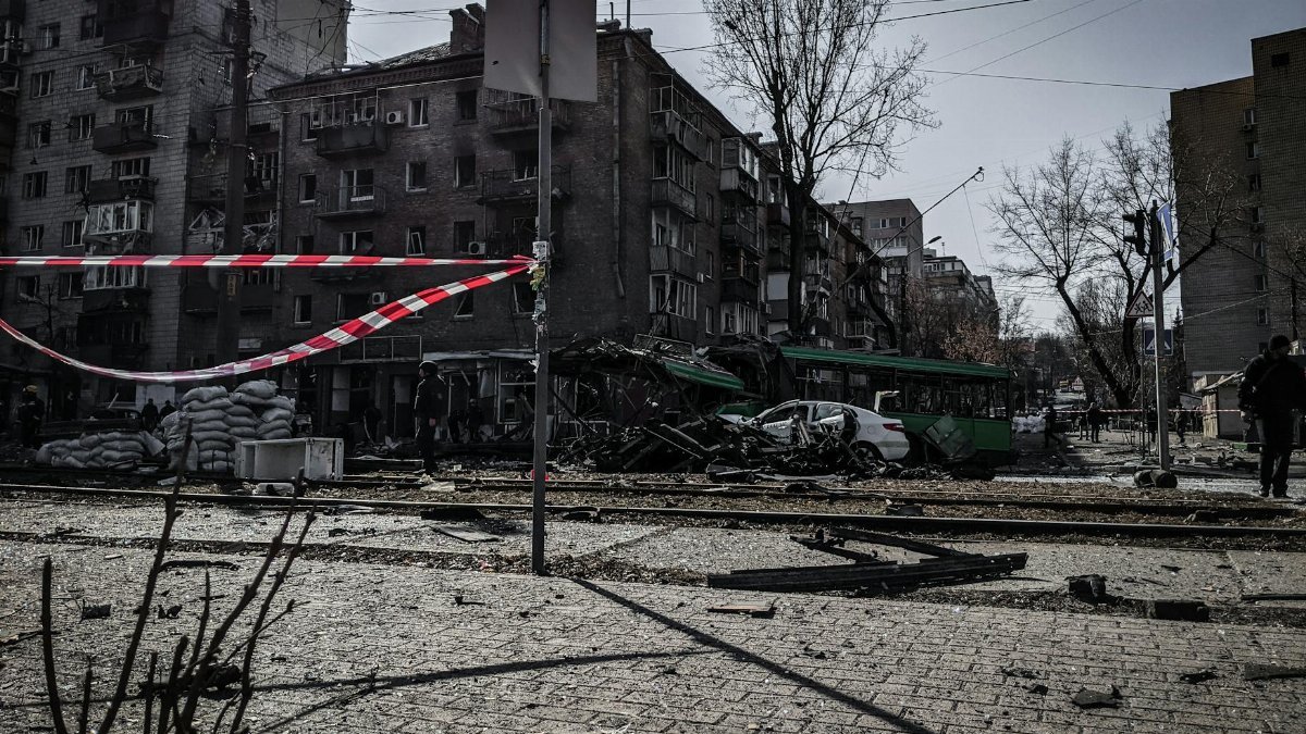 A devastated street in Kyiv showcasing war damage and destruction.