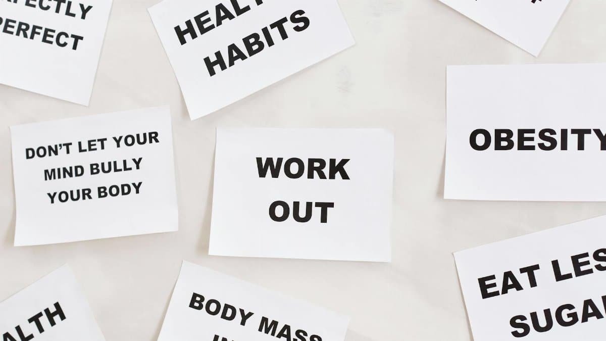 Collection of motivational health and fitness messages on cards. Inspire healthy habits and lifestyle changes.