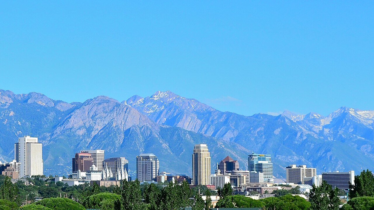 By Garrett from Salt Lake City - Salt Lake City, July 2011, CC BY 2.0, https://commons.wikimedia.org/w/index.php?curid=15846278