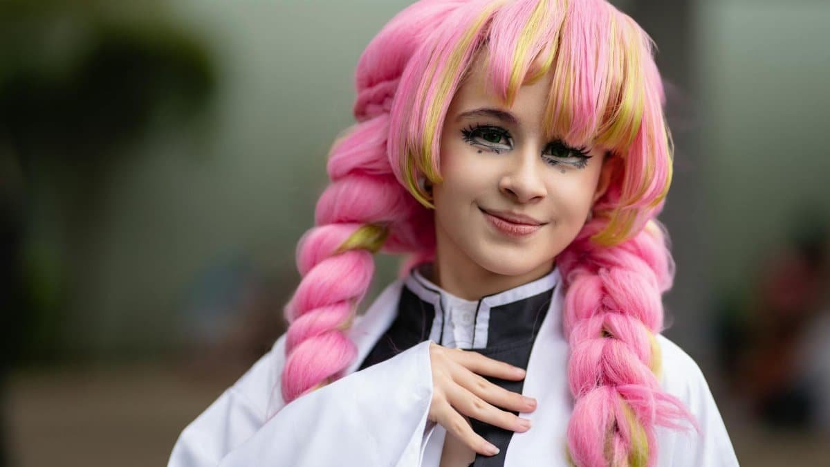 Vibrant anime cosplay portrait captured outdoors in San José, Costa Rica.