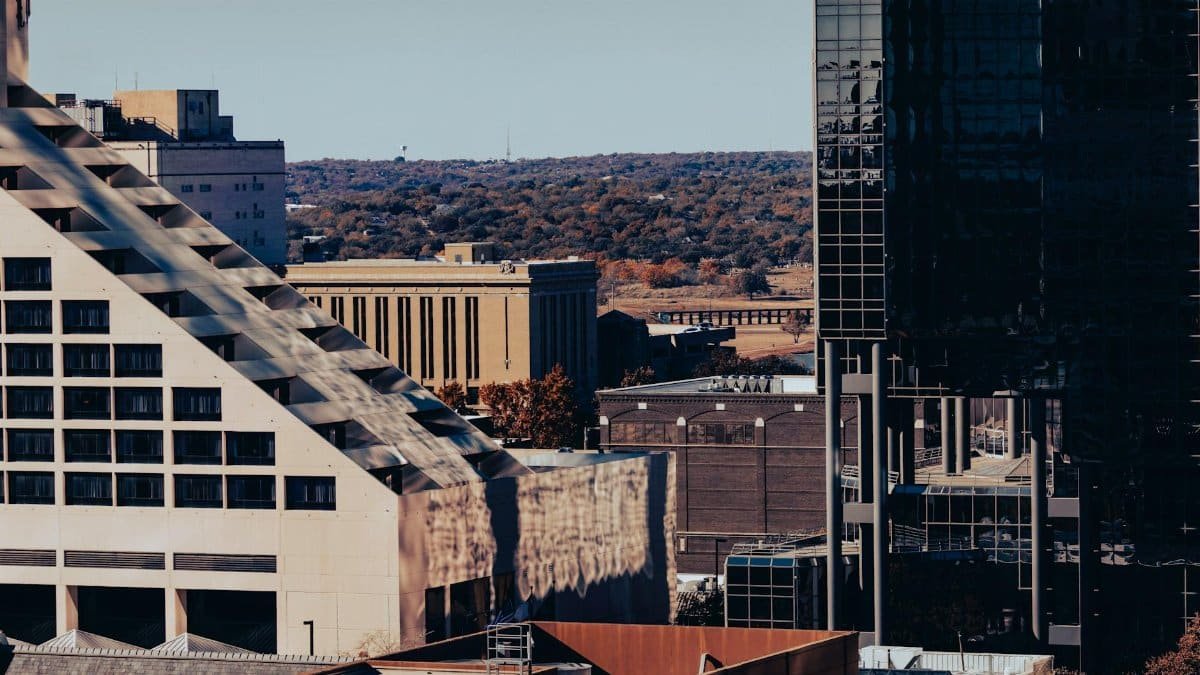 Urban cityscape of buildings in Fort Worth, Texas showcasing modern architecture.