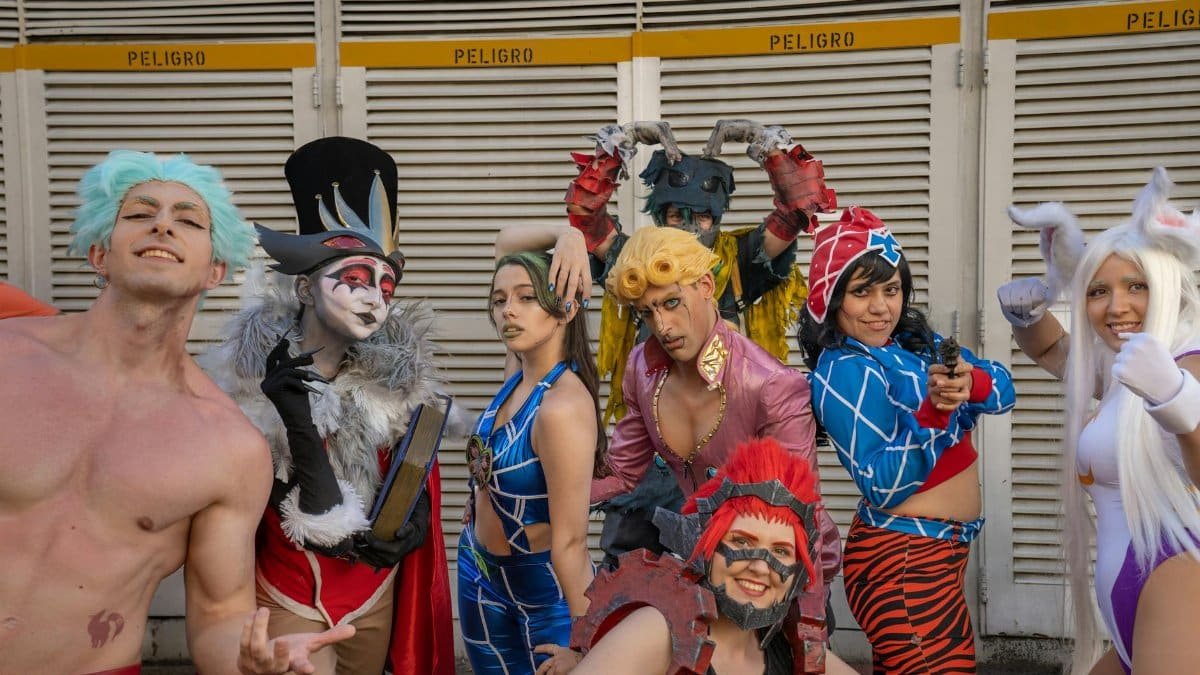 Colorful cosplay characters enjoying Buenos Aires anime convention.