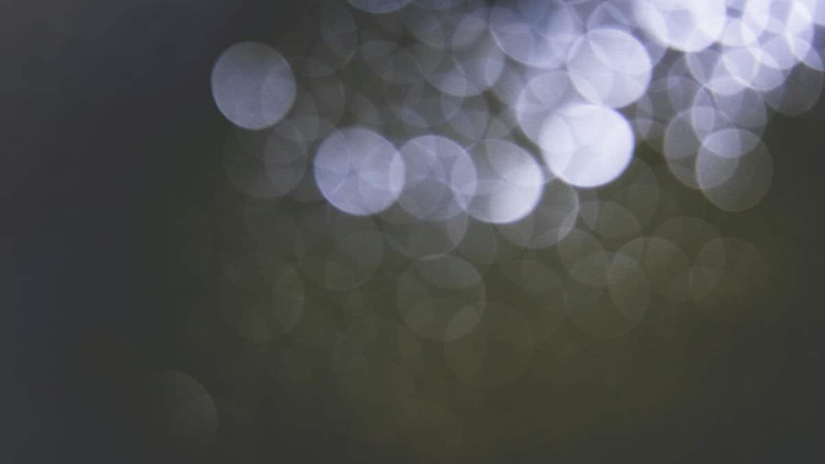 Soft focus abstract bokeh lights creating a dreamy visual effect.