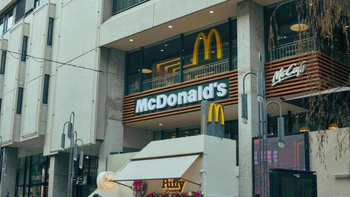 Free stock photo of life, ljubljana, mcdonalds