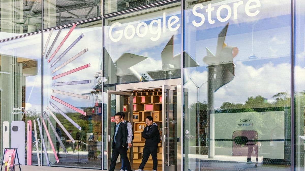 Bright and modern Google Store entrance with clear glass facade in Mountain View, California.