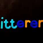 Vibrant multicolored alphabet letters spelling 'skitterend' on a dark backdrop.