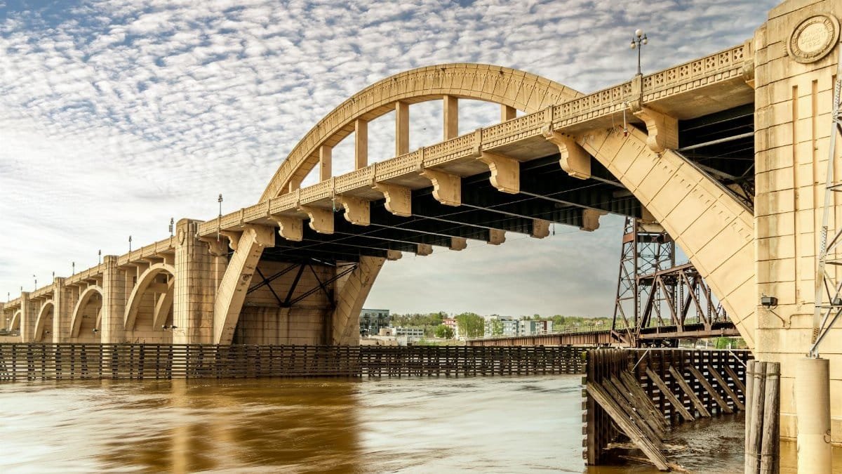 Majestic view of the Robert Street Bridge arching over the Mississippi River in St. Paul, Minnesota.