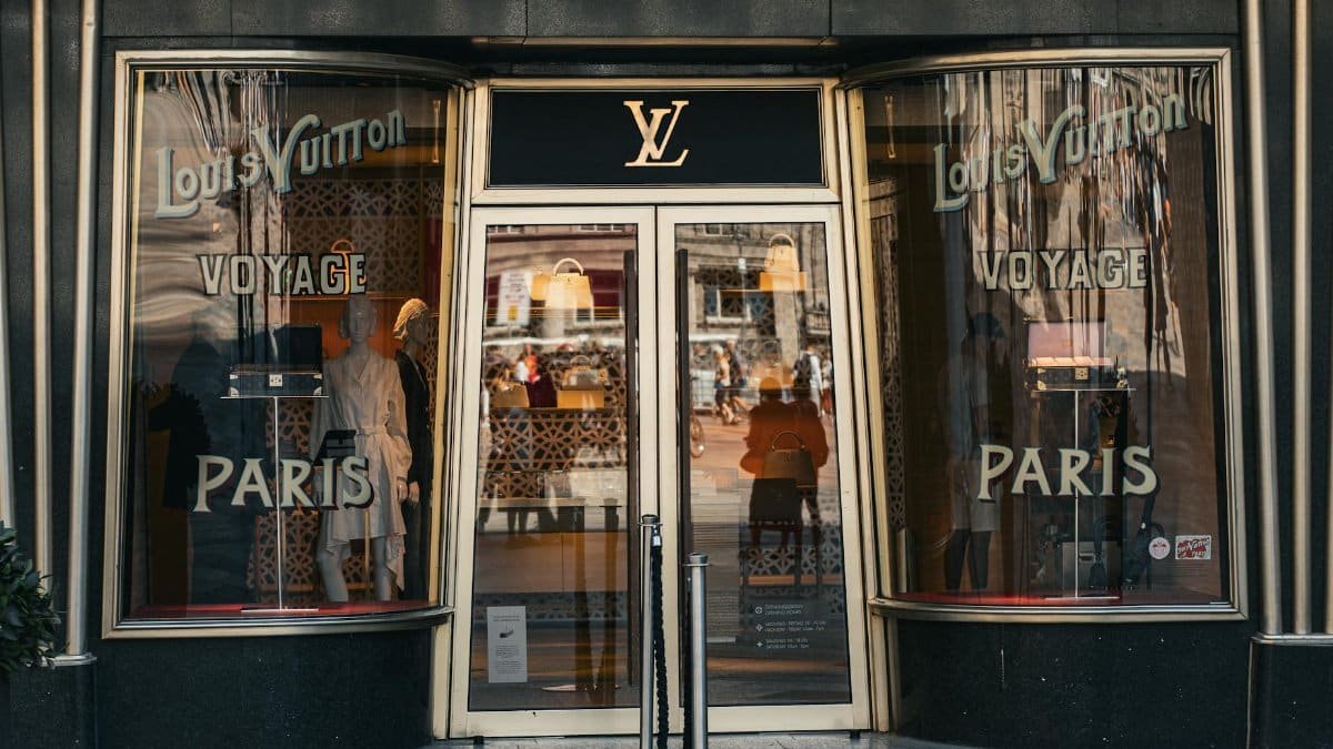 Elegant Louis Vuitton storefront in Cologne, Germany showcasing luxury fashion.
