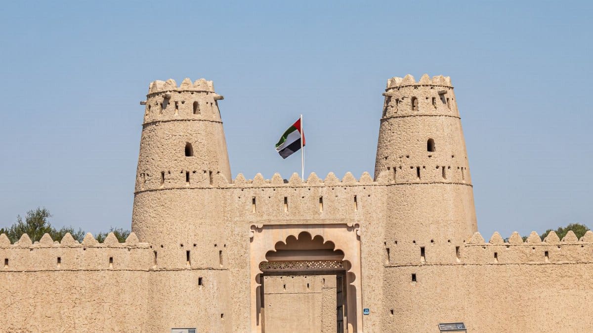 Stunning view of Al Jahili Fort in Al Ain, UAE, showcasing heritage architecture and national pride.