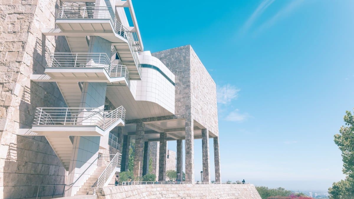 A stunning view of the contemporary Getty Center architecture in Los Angeles, showcasing its geometric design in bright daylight.