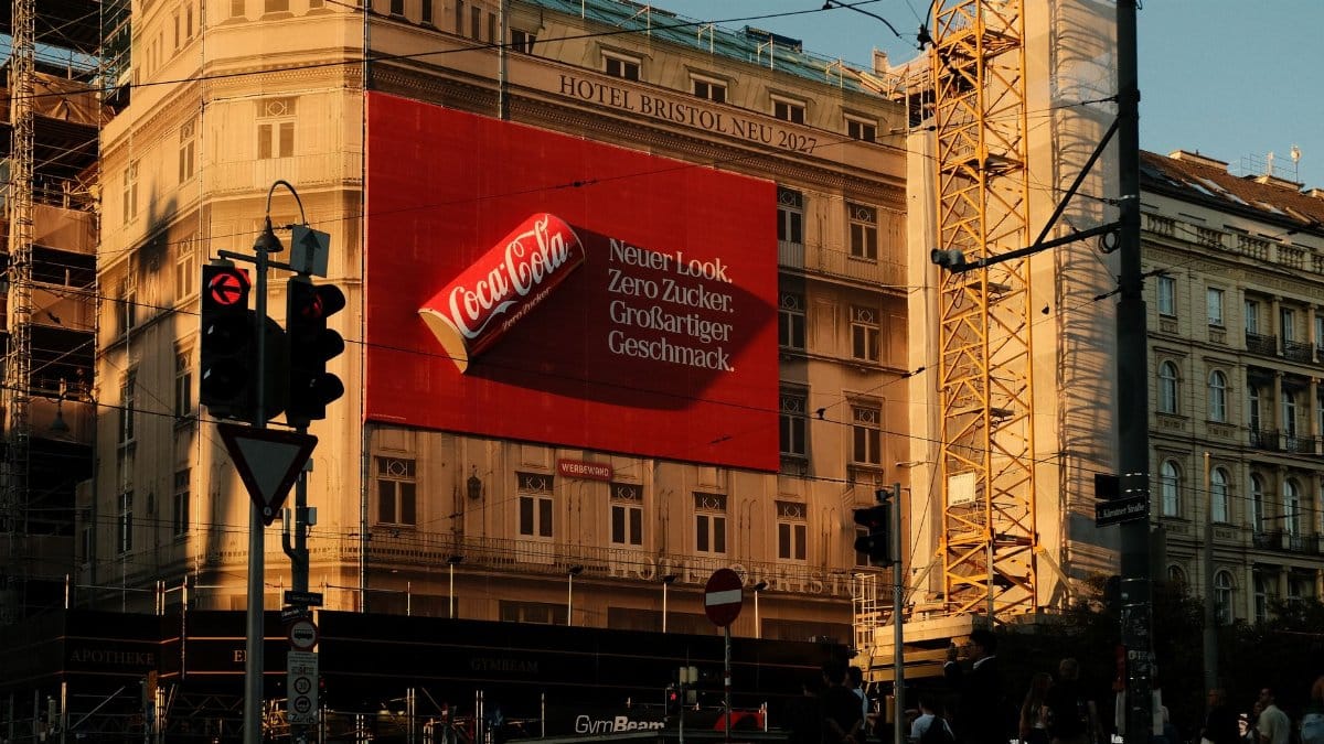 Coca-Cola advertisement on Hotel Bristol in Vienna during renovation.