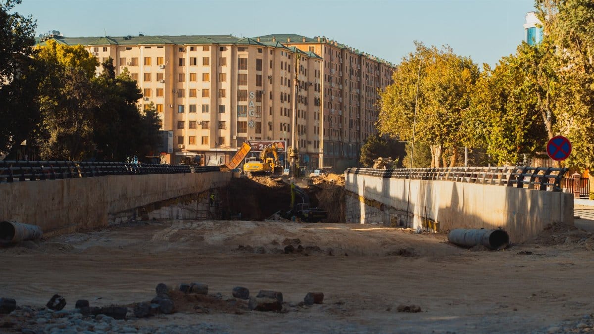 Cityscape of Samarkand showing urban construction and residential buildings.