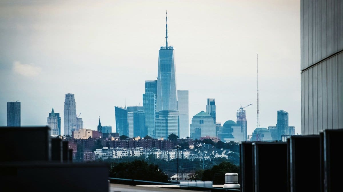 A stunning view of New York City's skyline with One World Trade Center as the focal point.